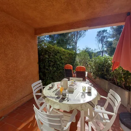 Appartamento Saint-raphael, La Peguiere, 2 Petites Chambres,